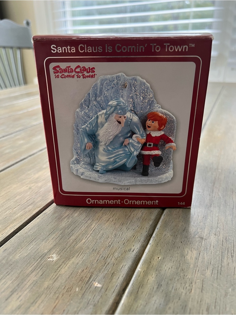 Carlton Cards Heirloom Ornament: Santa Claus is Coming to Town Musical Ornament
